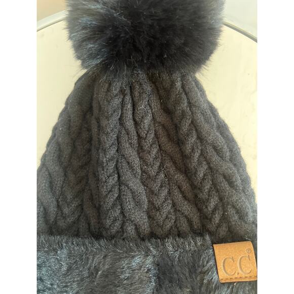 C.C. Cable Knit Beanie with a Faux Fur Pom-Pom and Cuff Black one Size - Picture 4 of 10